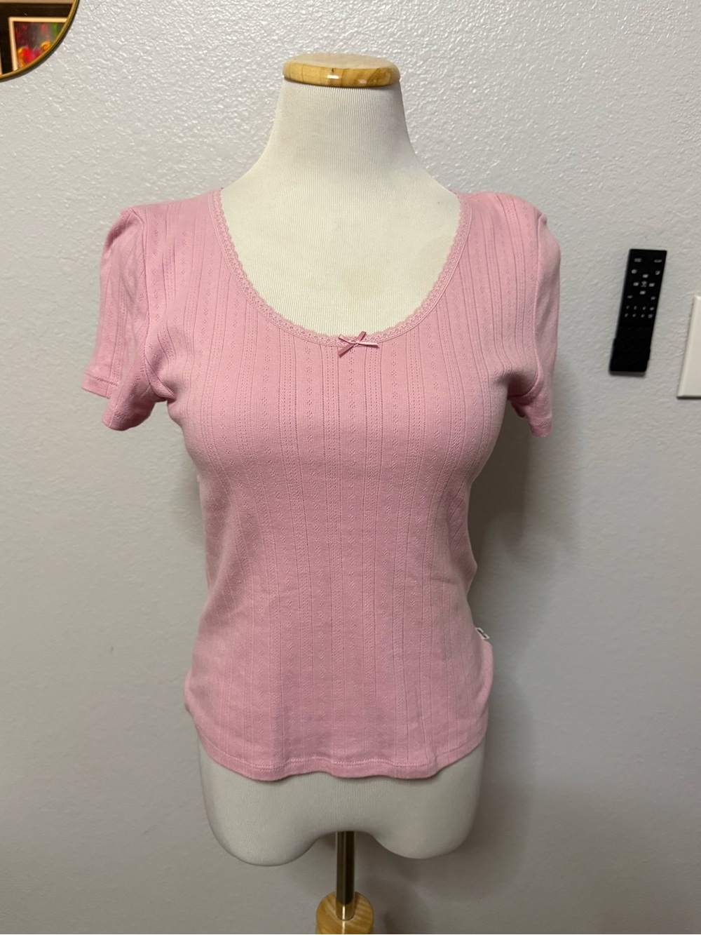 Levi's Light Pink Ribbed Scoop Neck Short Sleeve Top